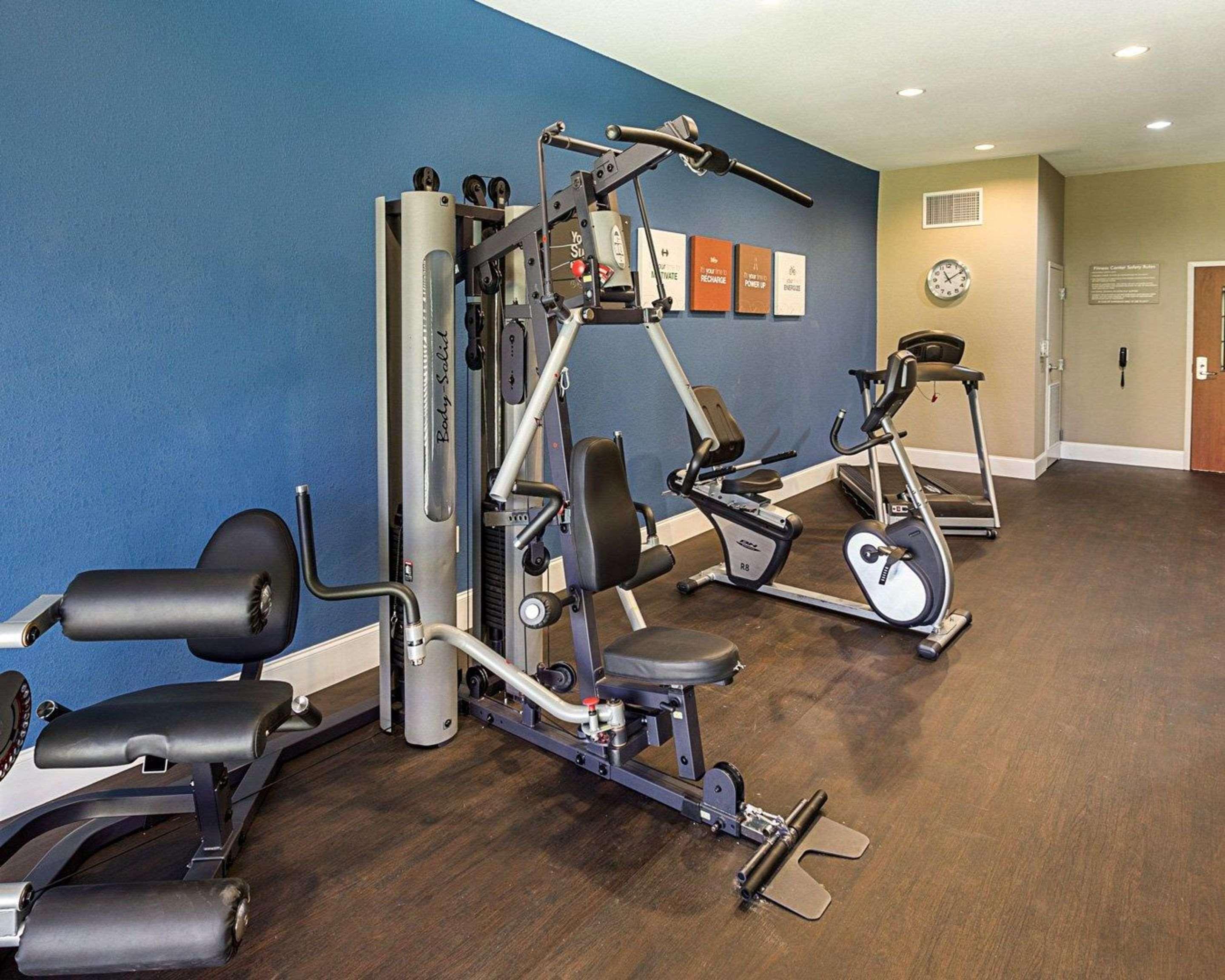 Comfort Suites Near Tanger Outlet Mall Gonzales Dış mekan fotoğraf