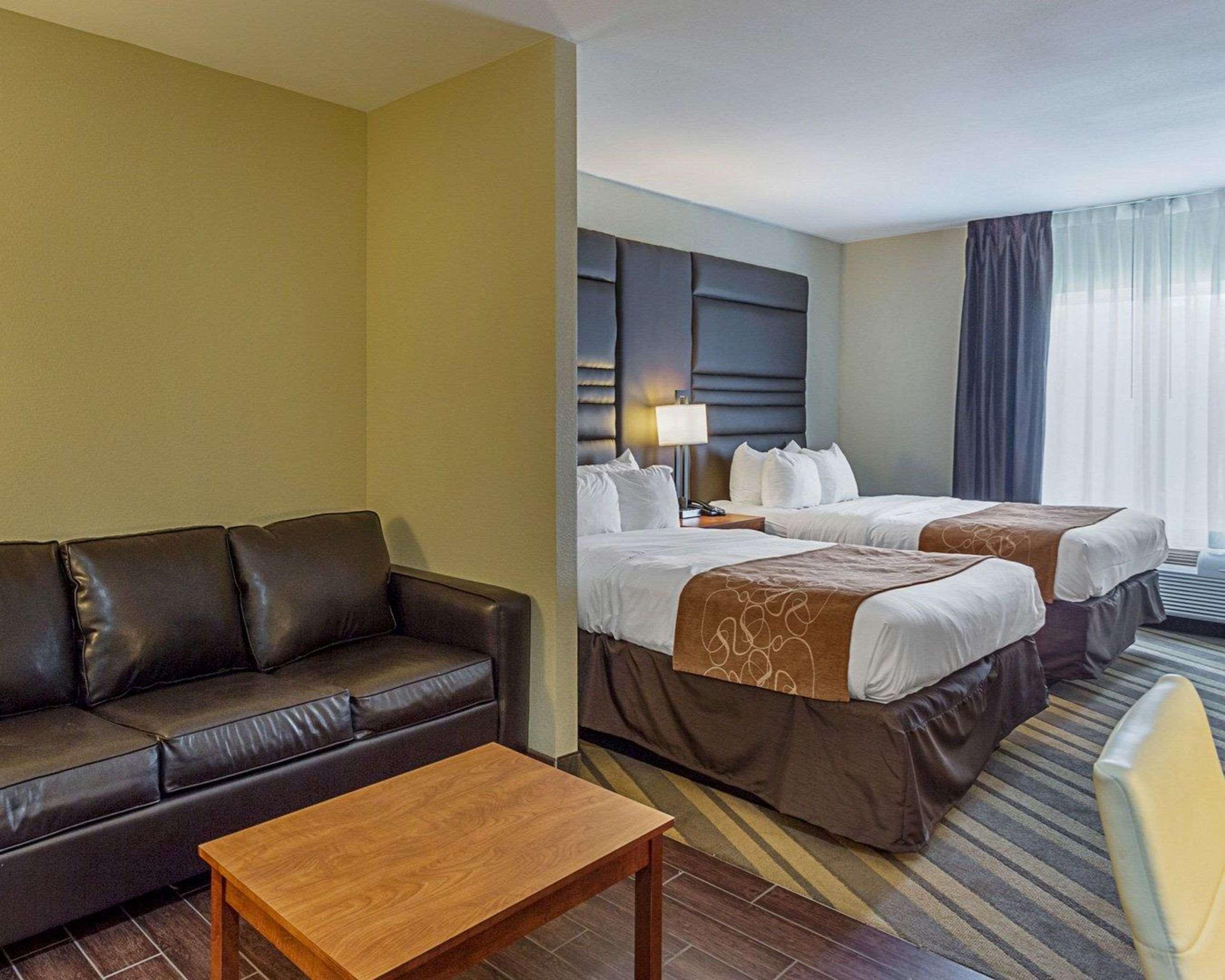 Comfort Suites Near Tanger Outlet Mall Gonzales Dış mekan fotoğraf