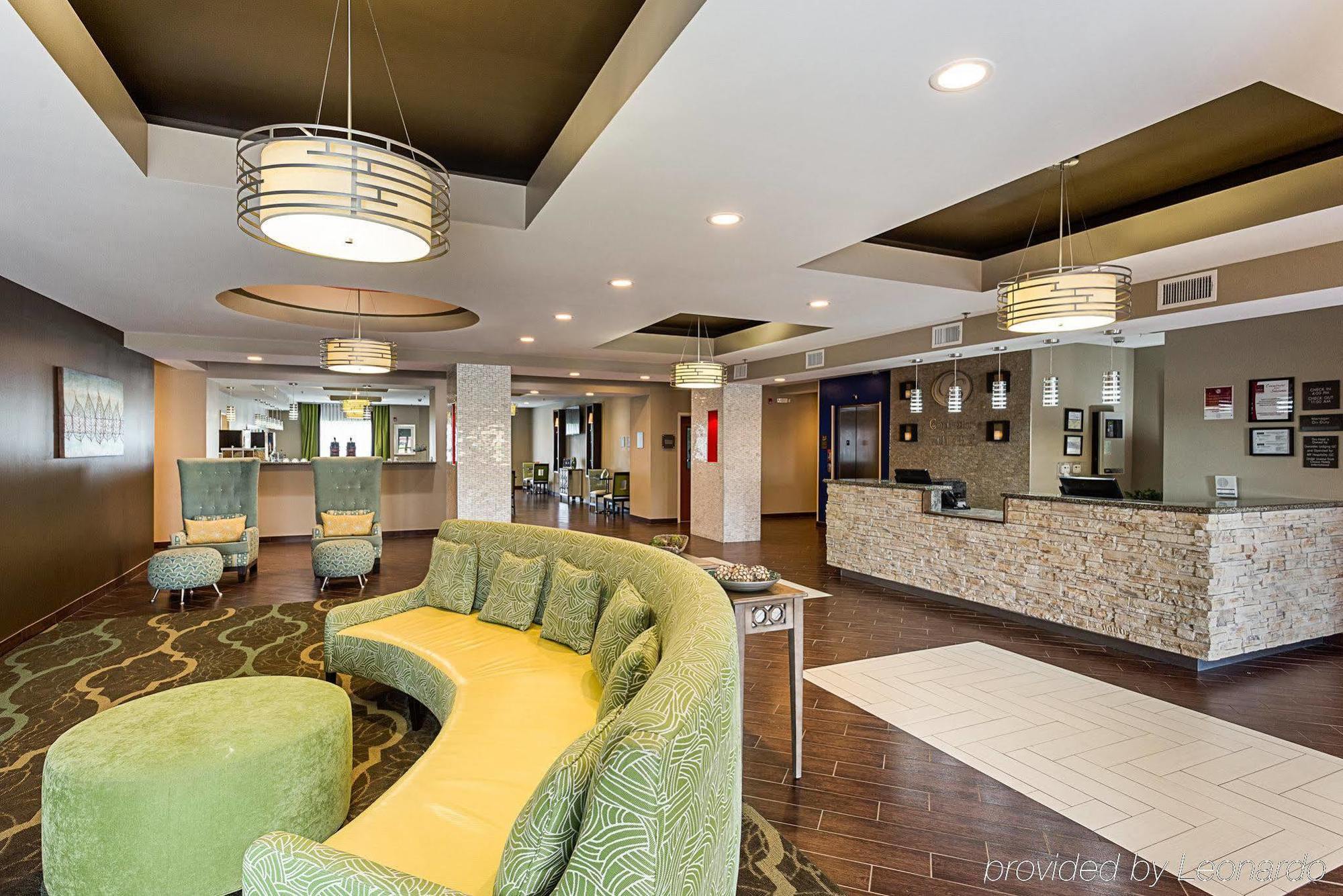 Comfort Suites Near Tanger Outlet Mall Gonzales Dış mekan fotoğraf