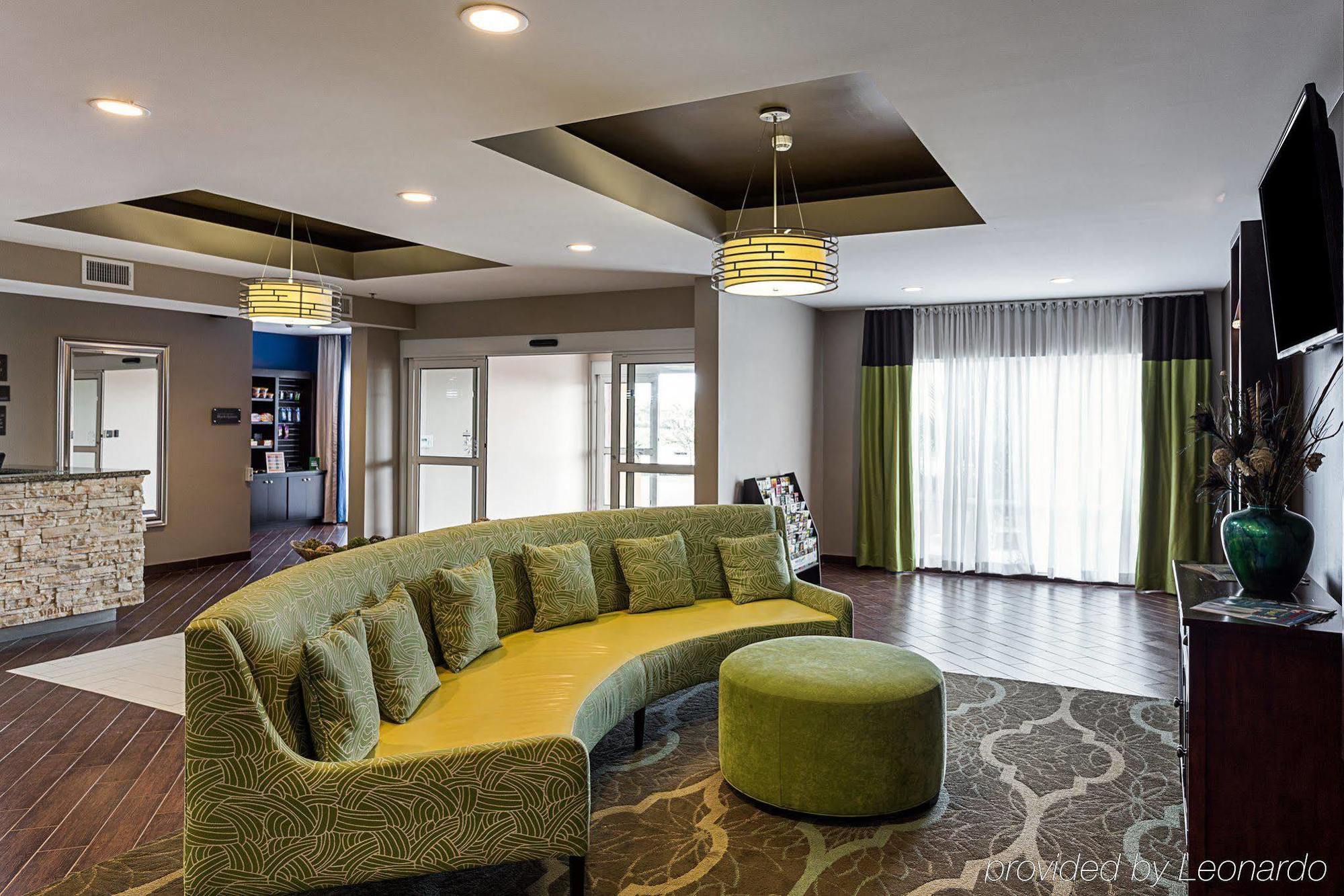 Comfort Suites Near Tanger Outlet Mall Gonzales Dış mekan fotoğraf
